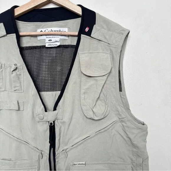 Columbia Unisex M Vtg Khaki  Fishing Vest Outdoor Photography Utility Hunting - Picture 4 of 13
